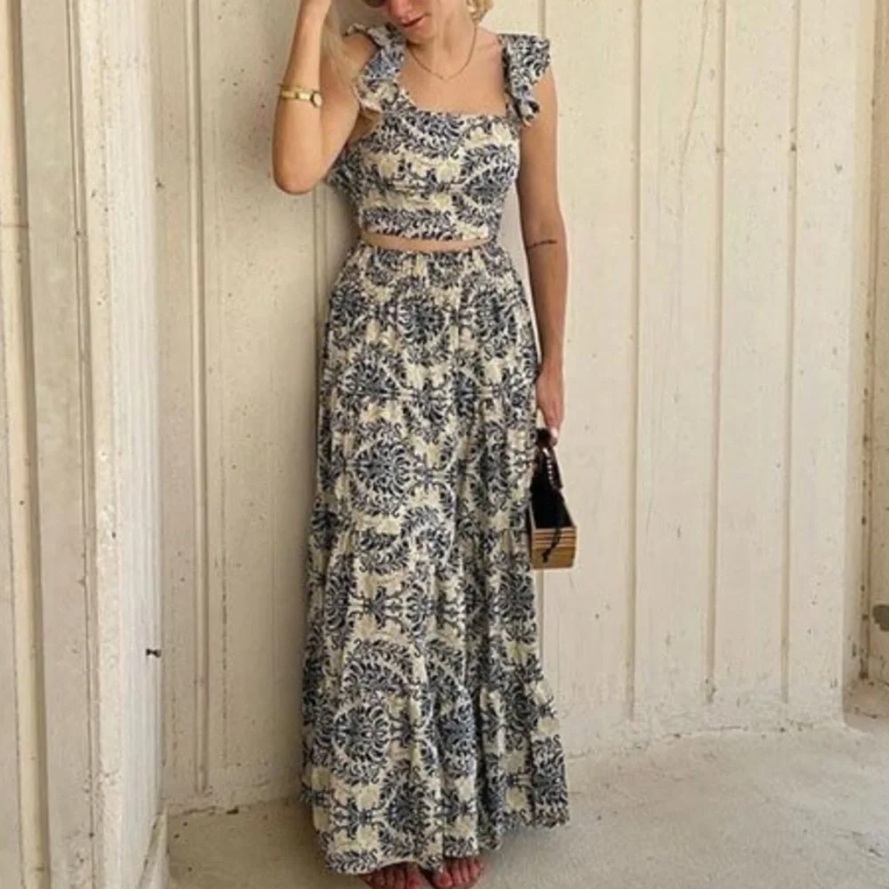 Boho Floral Print Ruffle Sleeve Cropped Top Maxi Skirt Set - Picture 3 of 4